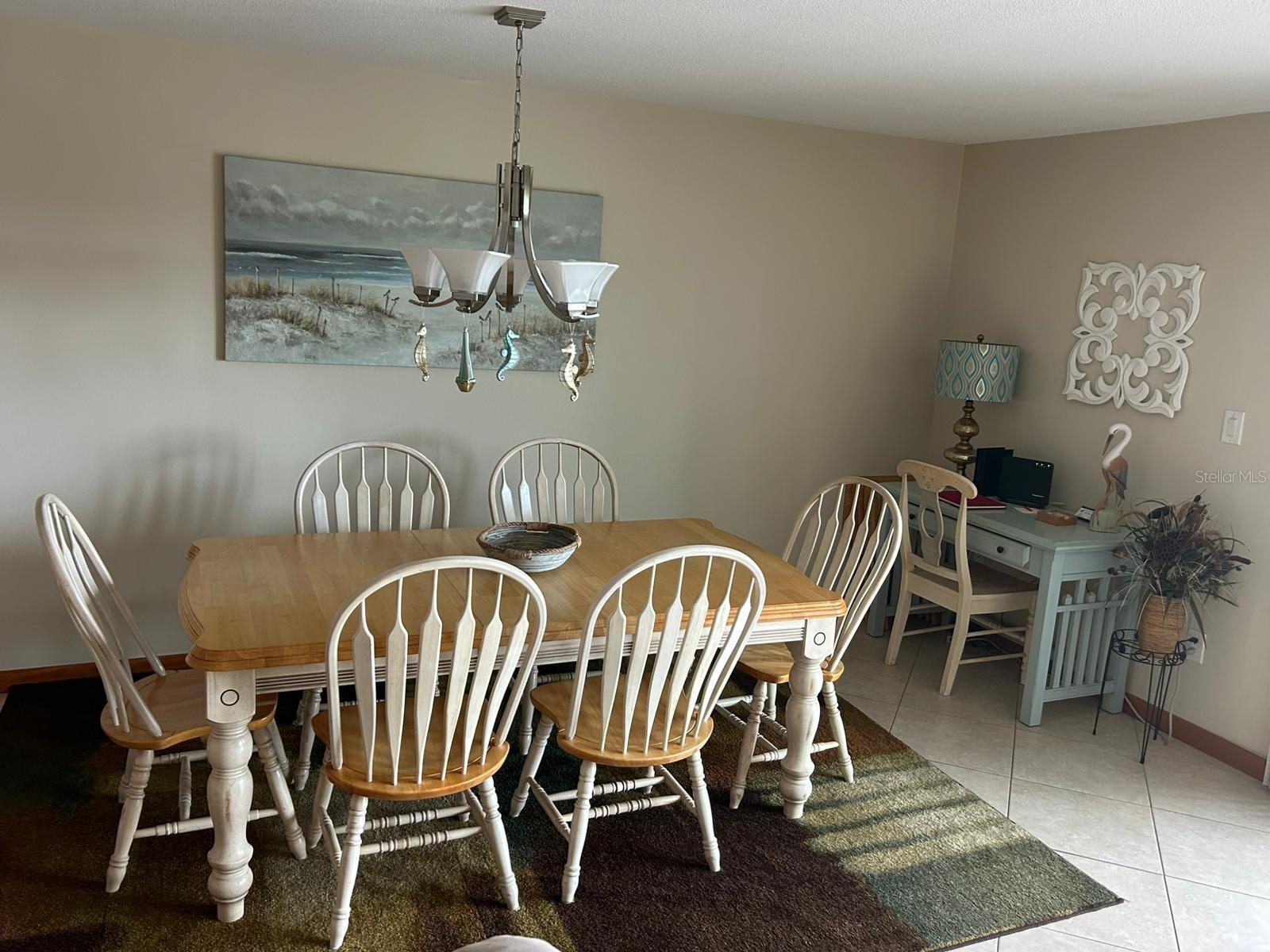 HOLIDAY VILLAS 2 CONDO - Residential