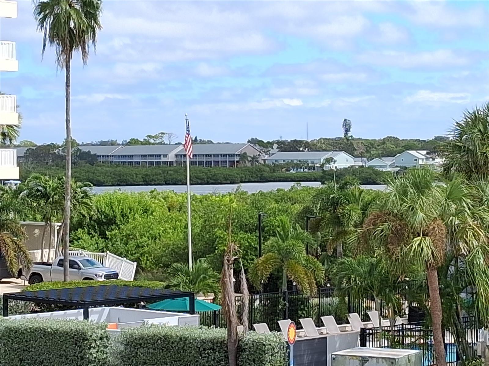 HOLIDAY VILLAS 2 CONDO - Residential