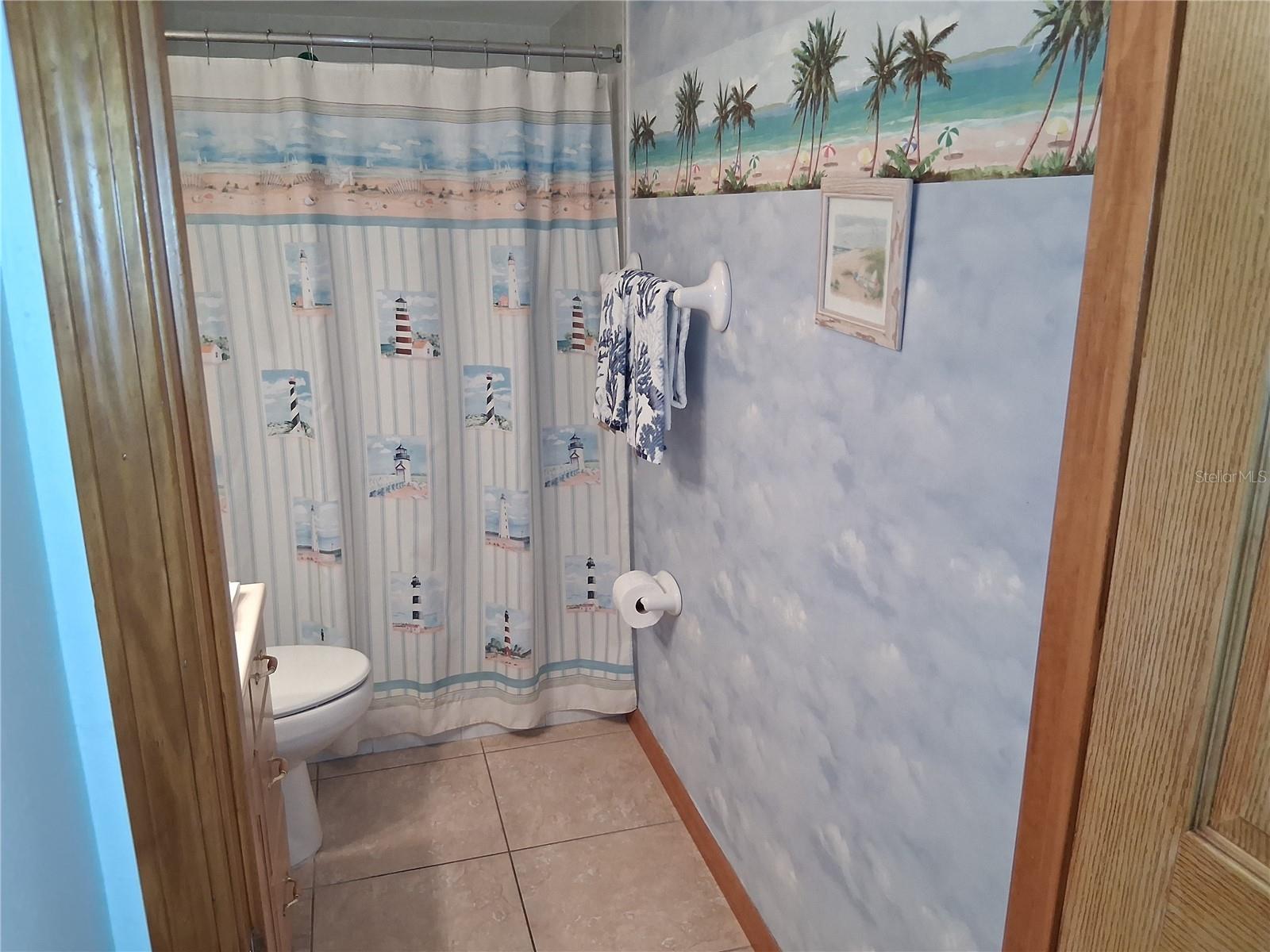 HOLIDAY VILLAS 2 CONDO - Residential