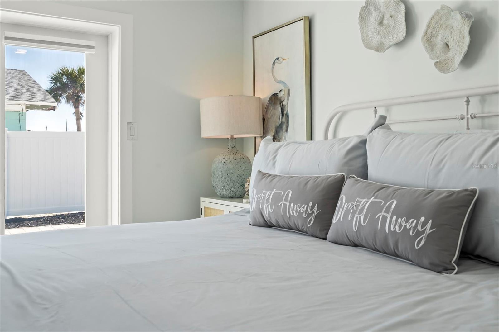 ENGLEWOOD SHORES - Residential