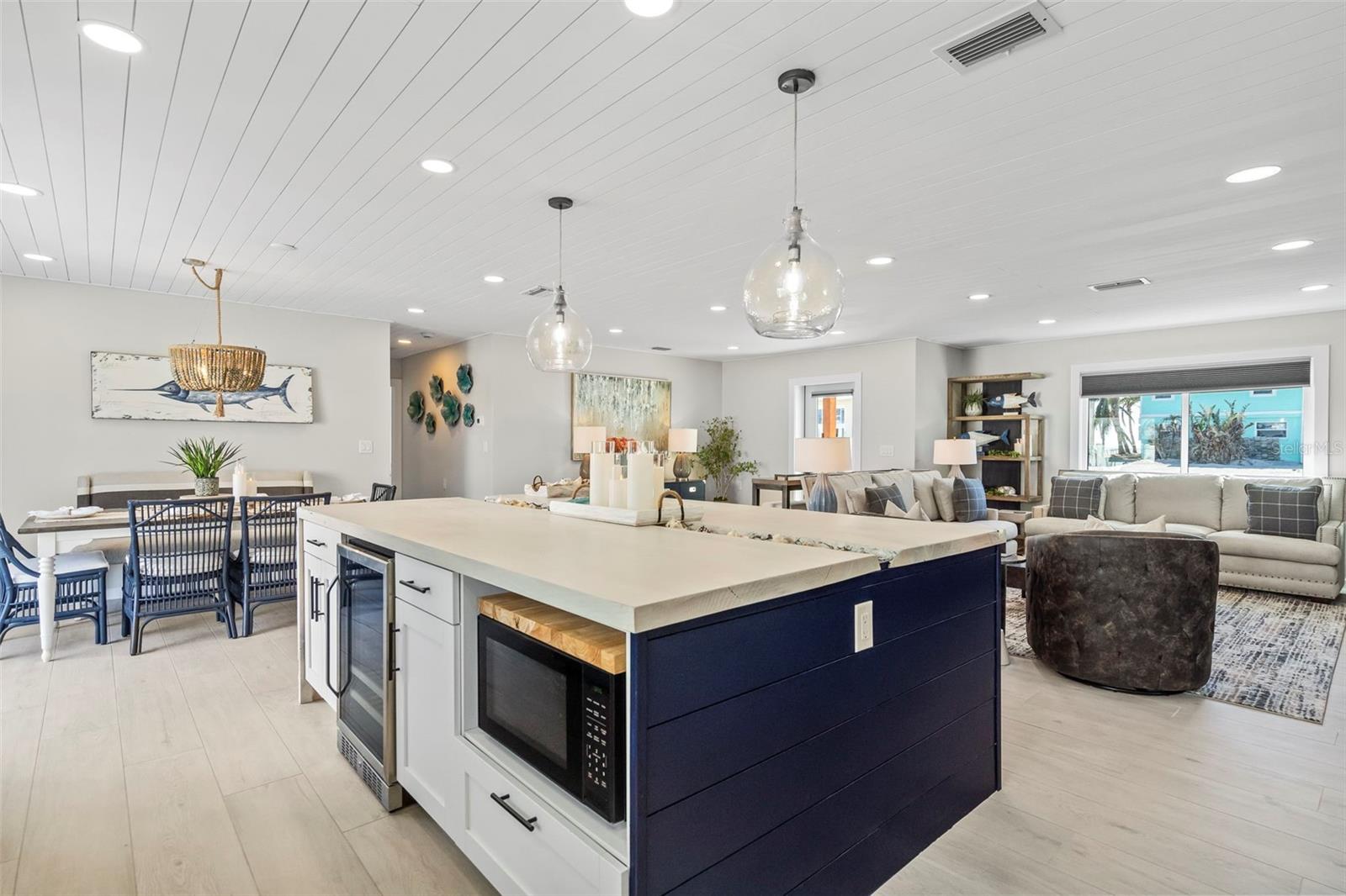 ENGLEWOOD SHORES - Residential