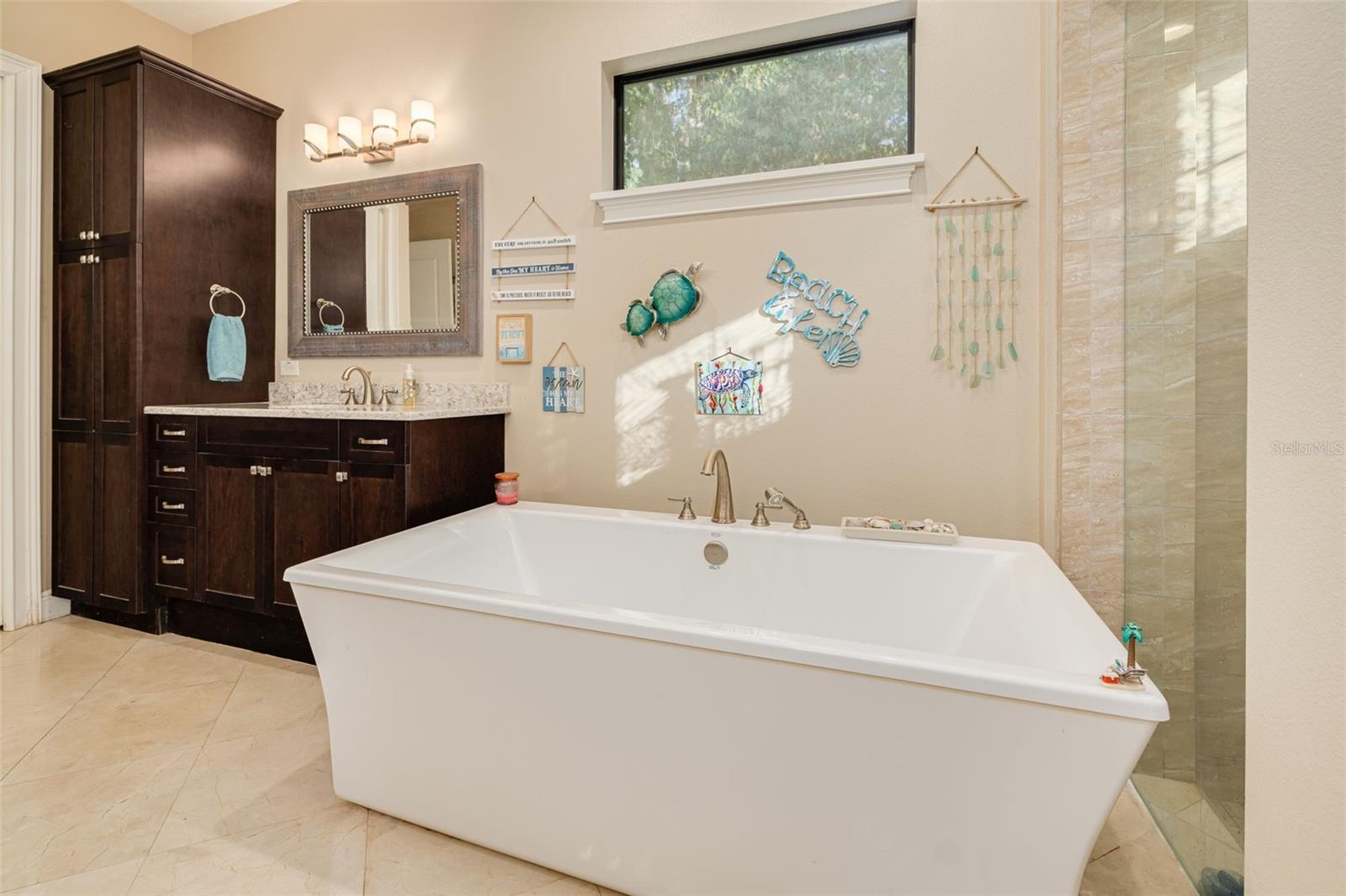 NORTH TAMPA LAND COS SUB OF - Residential