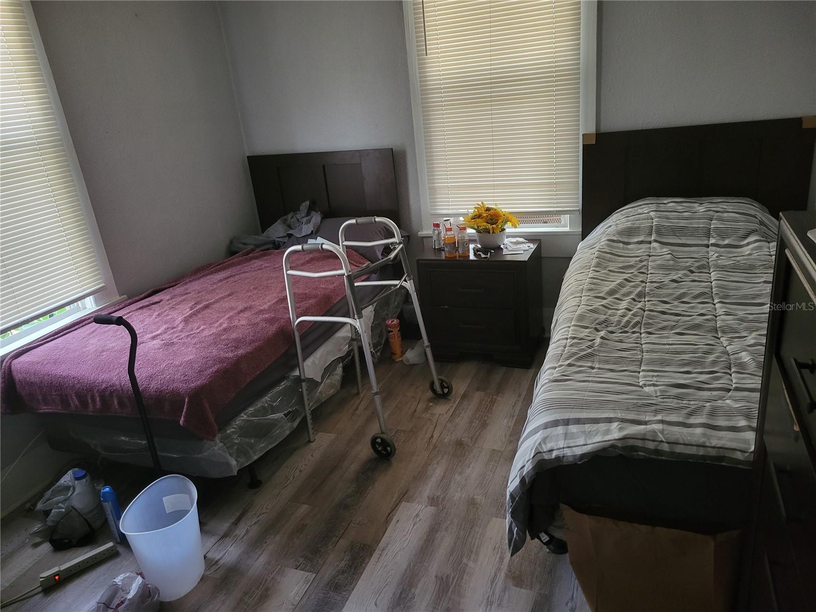 CENTER HILL - Residential