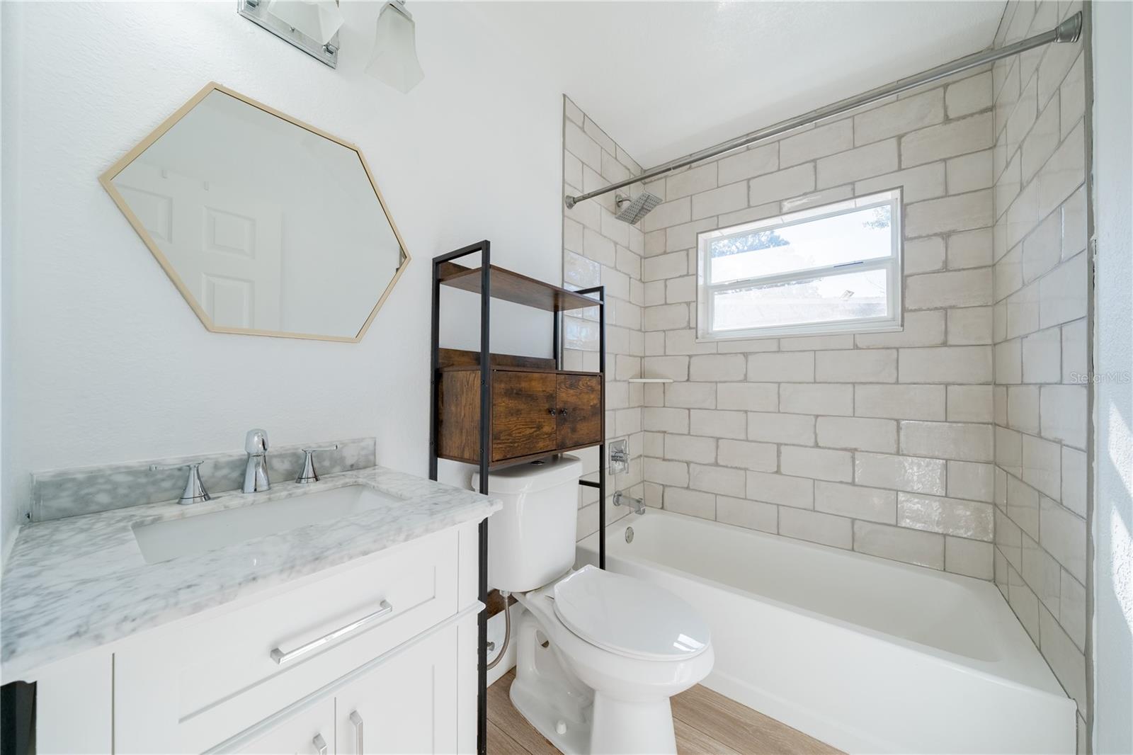 GOLFWOOD HEIGHTS - Residential