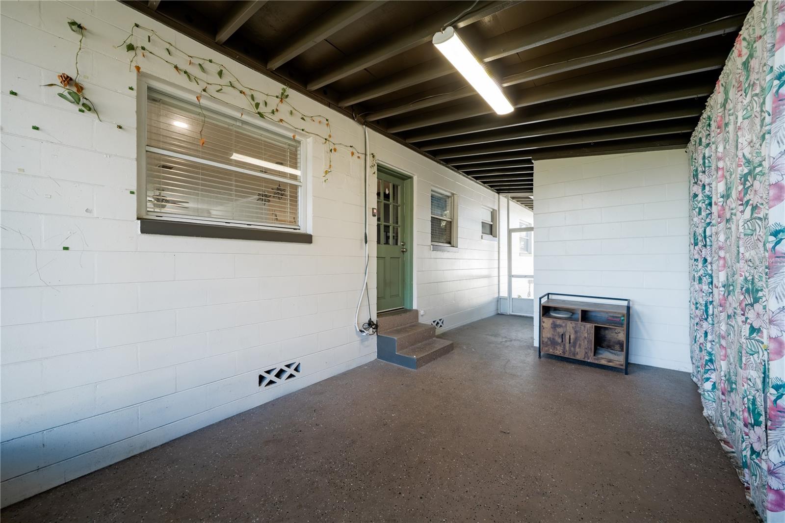 GOLFWOOD HEIGHTS - Residential