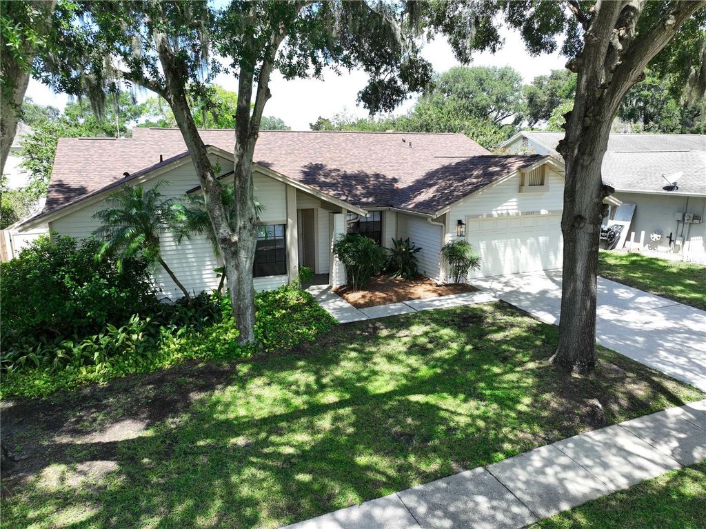 Photo of 2556 Arborwood Drive, Valrico, FL 33596 (MLS # TB8422503)