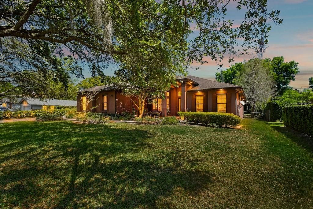 Photo of 1500 N Fullers Cross Rd, Winter Garden, FL 34787 (MLS # G5110045)