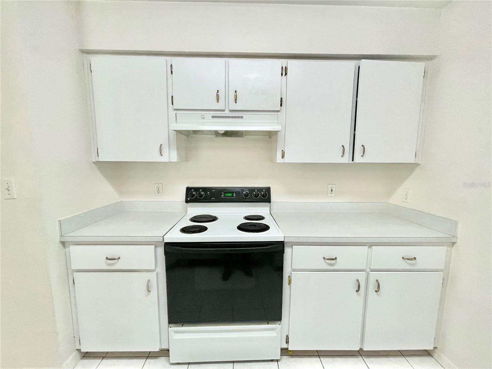 2527 NW 37TH PLACE