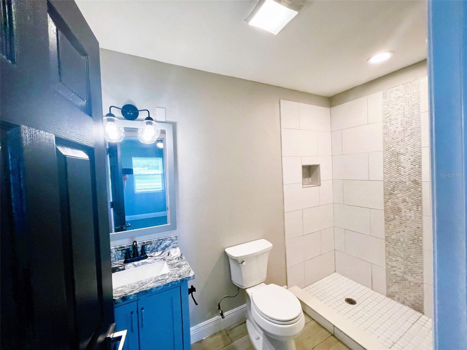 BELLEVIEW PARK SUB - Residential Lease
