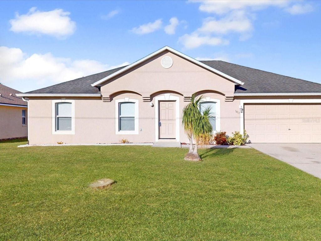 Photo of 1813 Superior Court, Kissimmee, FL 34759 (MLS # S5140940)