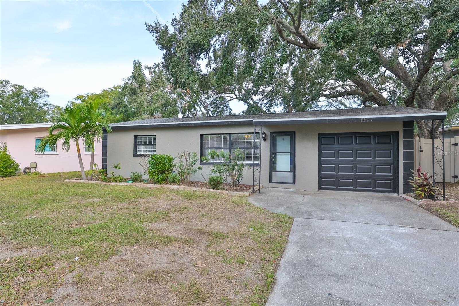 664 FREDERICA LANE