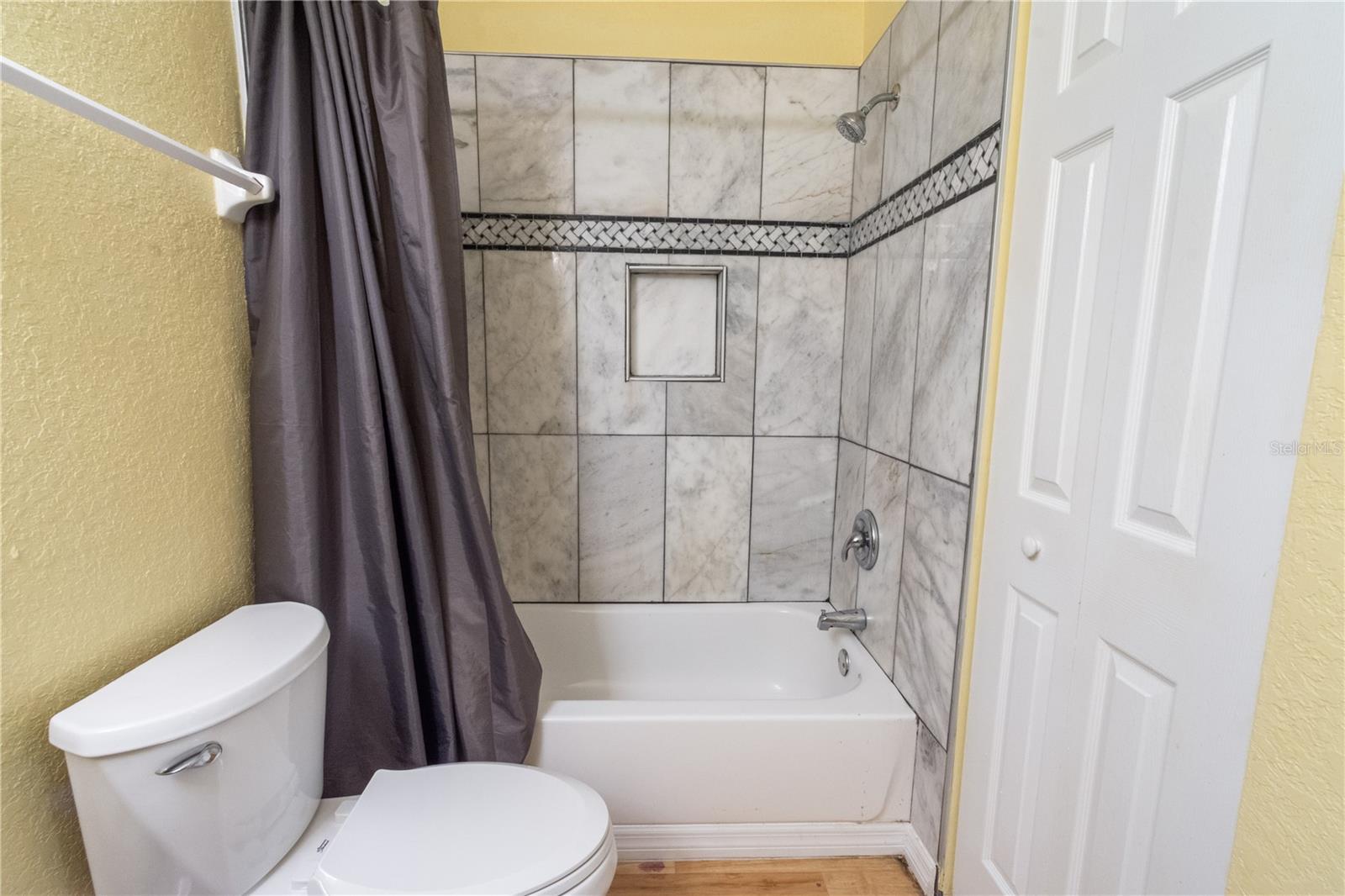 SUNSET LAKES CONDO - Residential