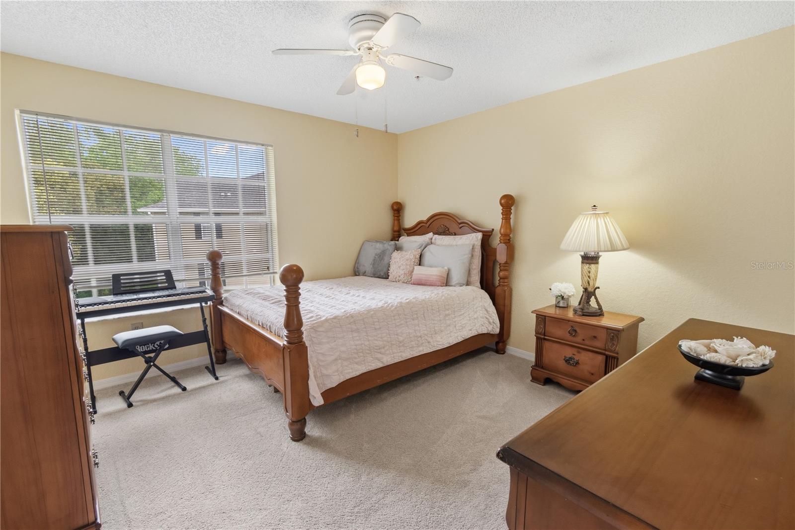 SUNSET LAKES CONDO - Residential