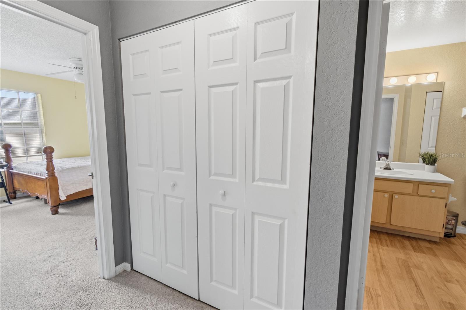 SUNSET LAKES CONDO - Residential