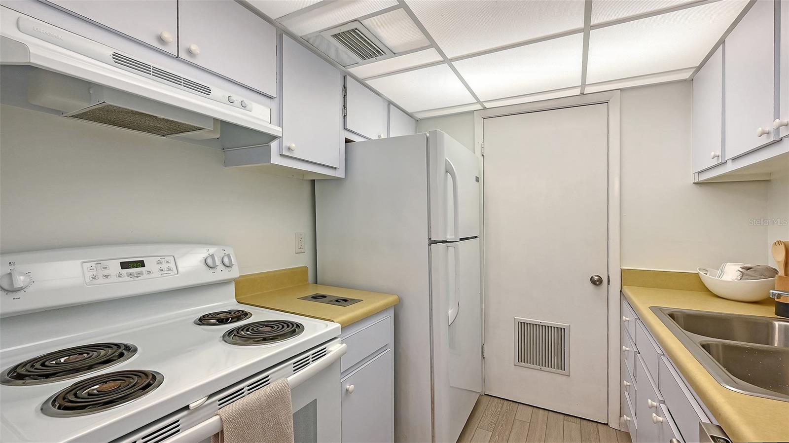 VILLAGE BROOKE SEC 1 - Residential