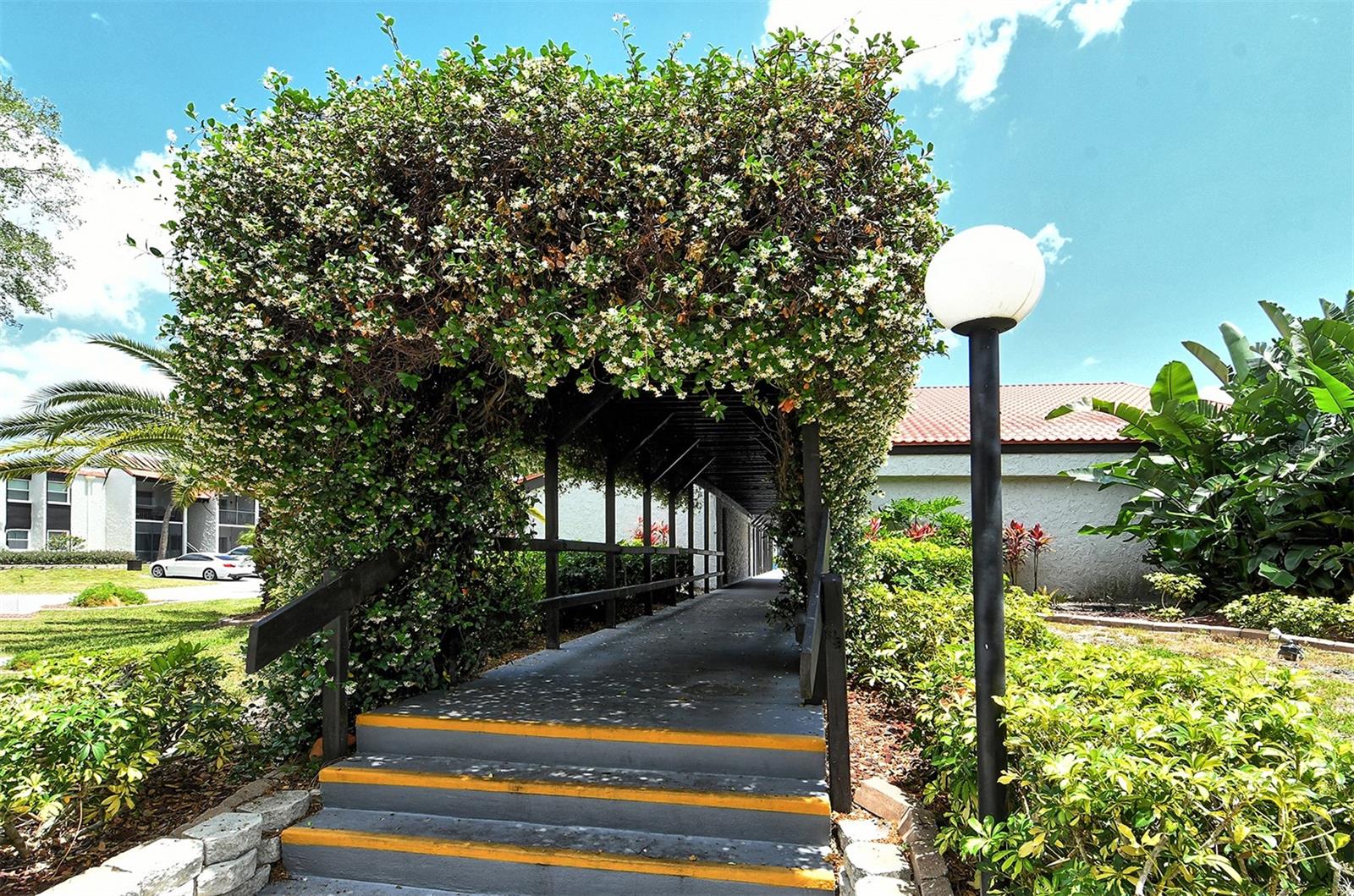 VILLAGE BROOKE SEC 1 - Residential