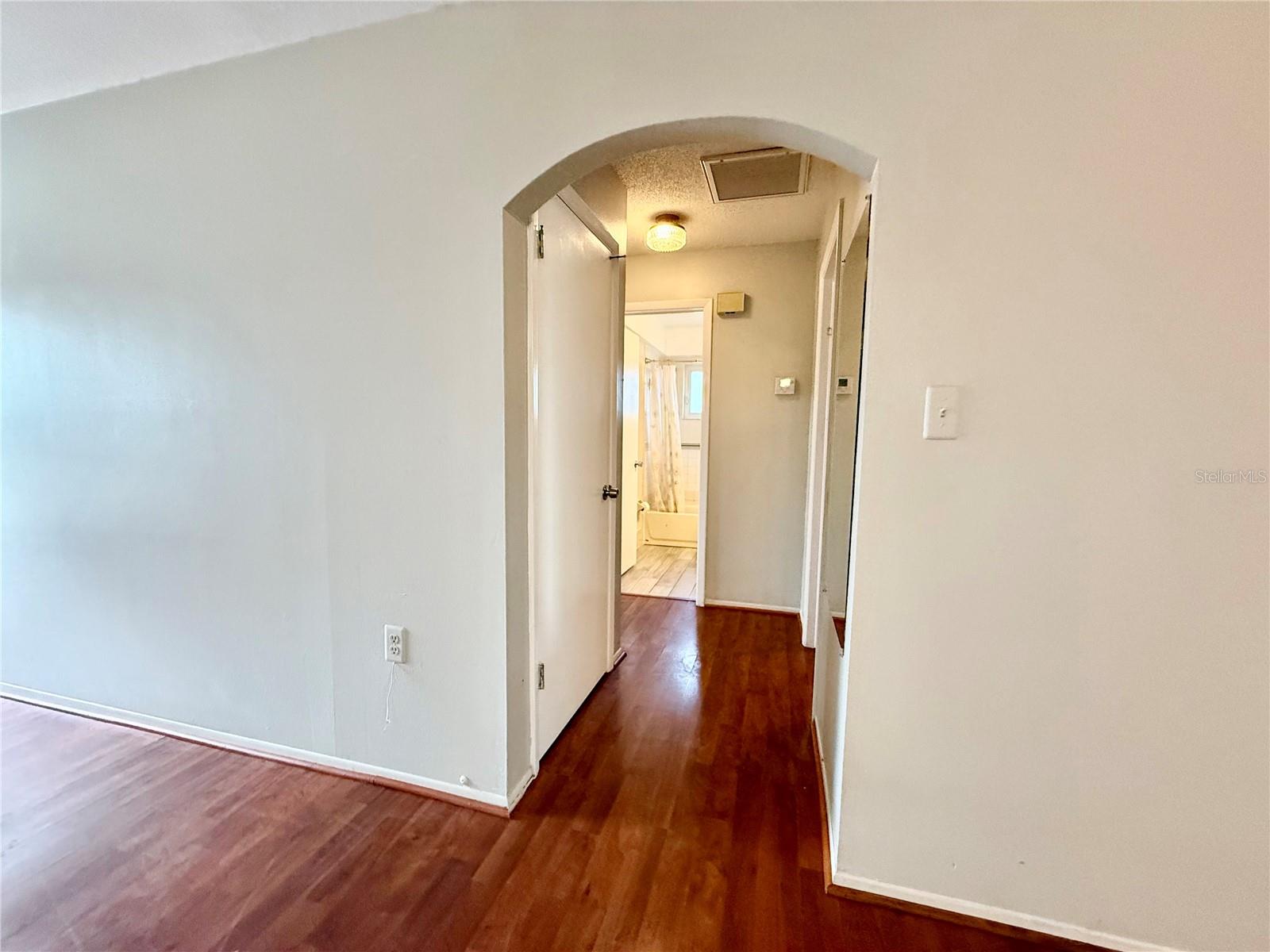 REGENCY PARK - Residential