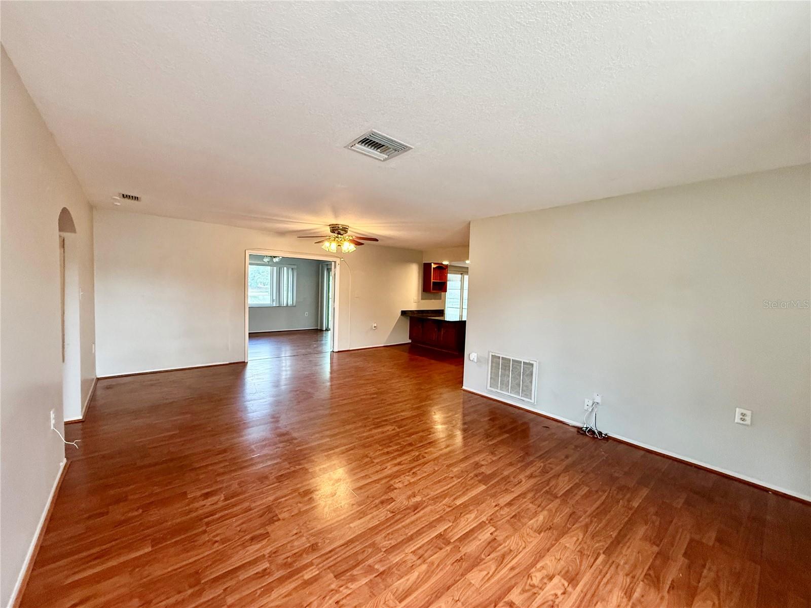 REGENCY PARK - Residential