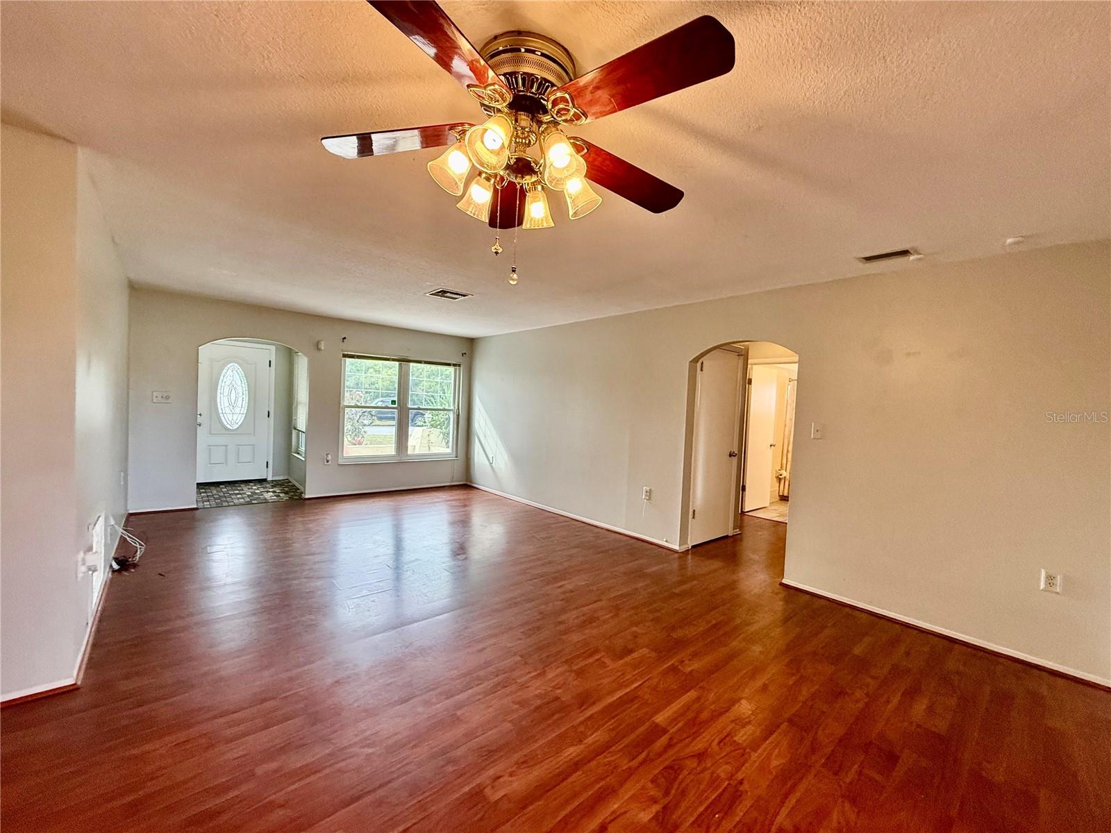 REGENCY PARK - Residential