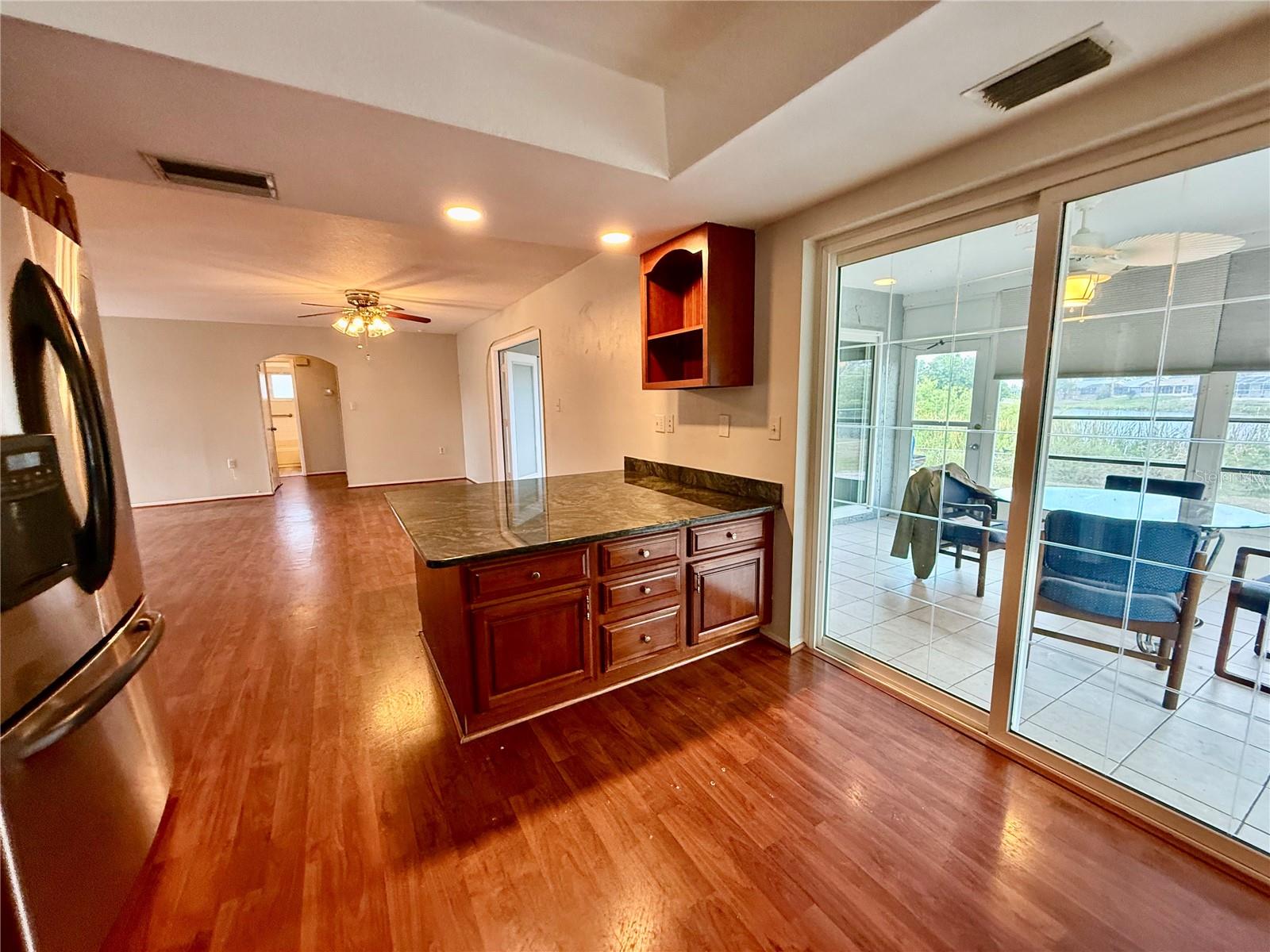 REGENCY PARK - Residential