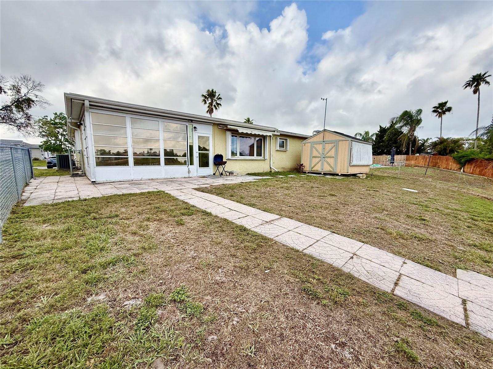 REGENCY PARK - Residential