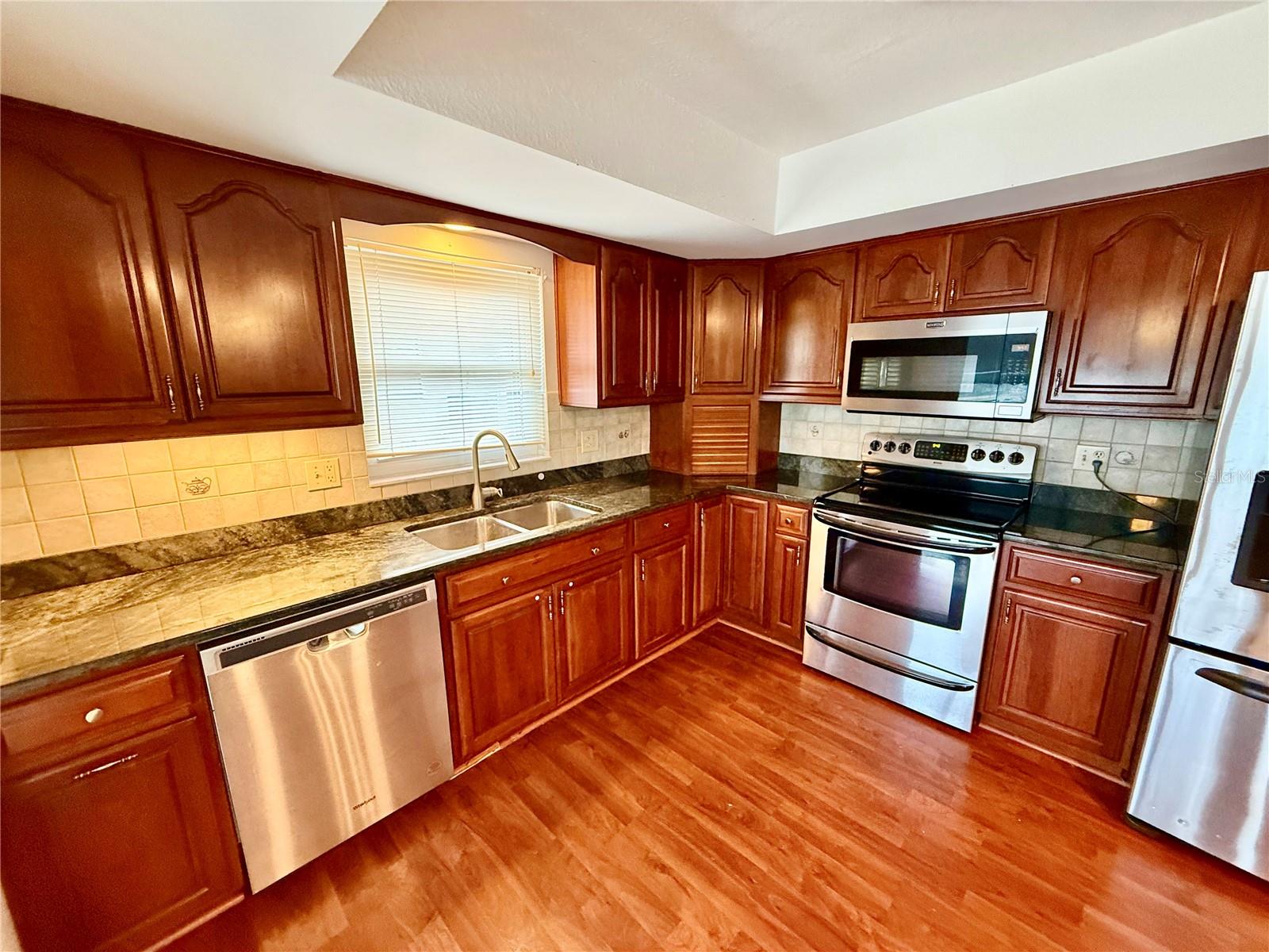REGENCY PARK - Residential