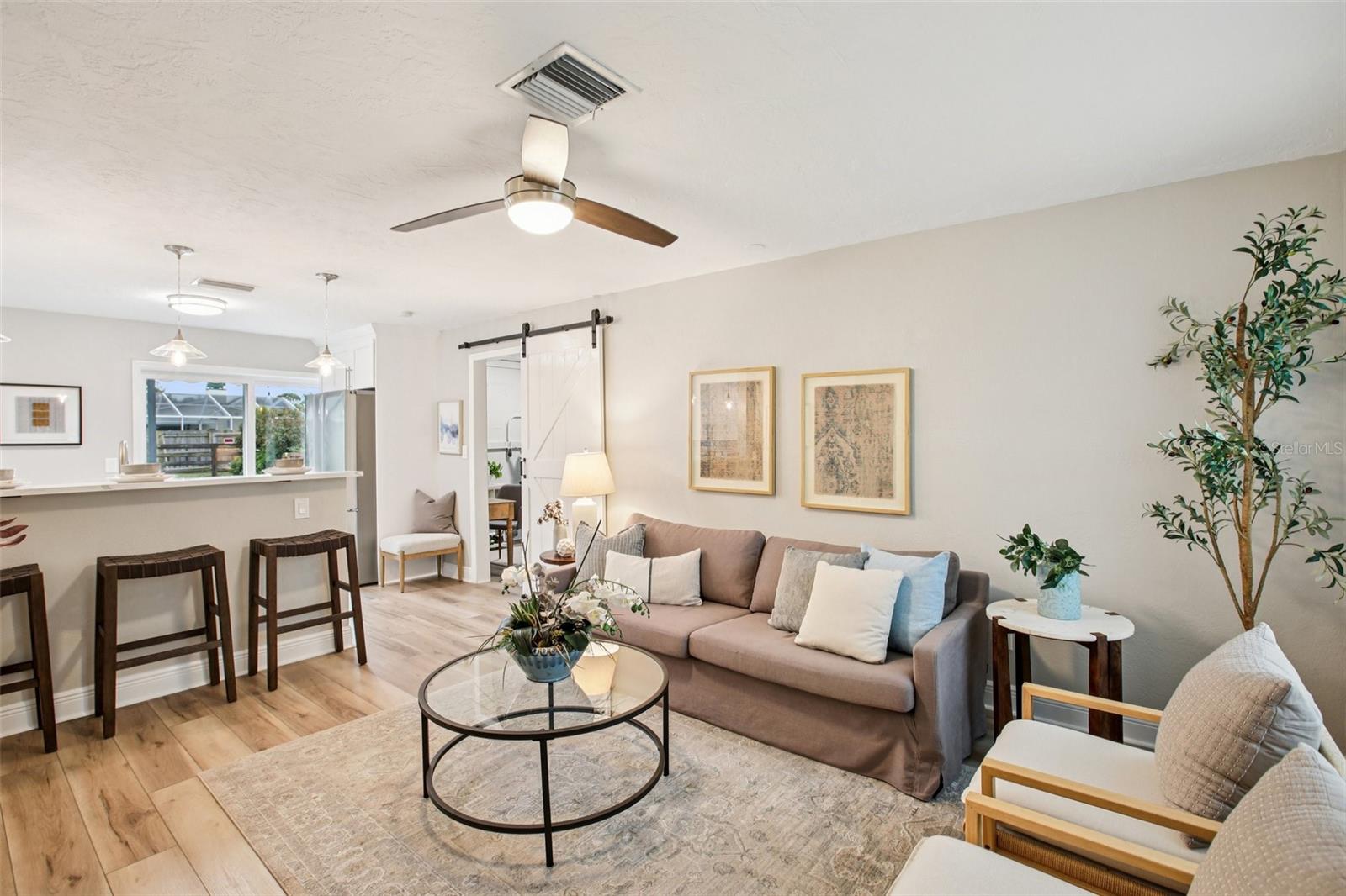 151 SE MONROE CIRCLE N