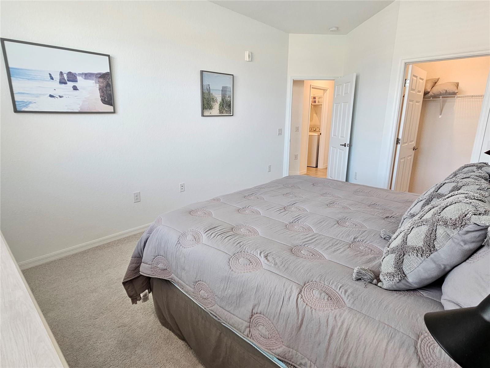 TARFLOWER 2/SARASOTA NATIONAL - Residential Lease
