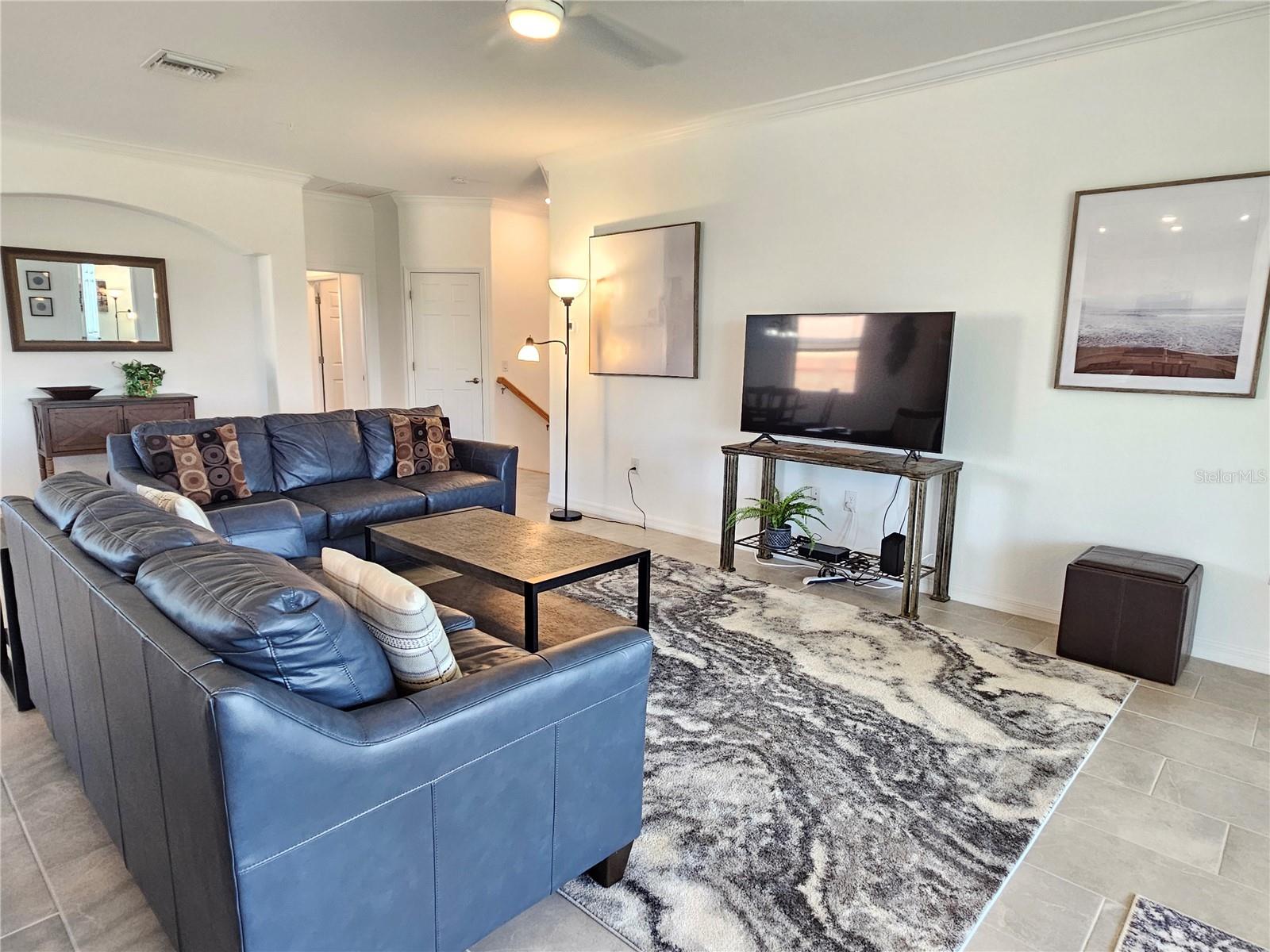 TARFLOWER 2/SARASOTA NATIONAL - Residential Lease