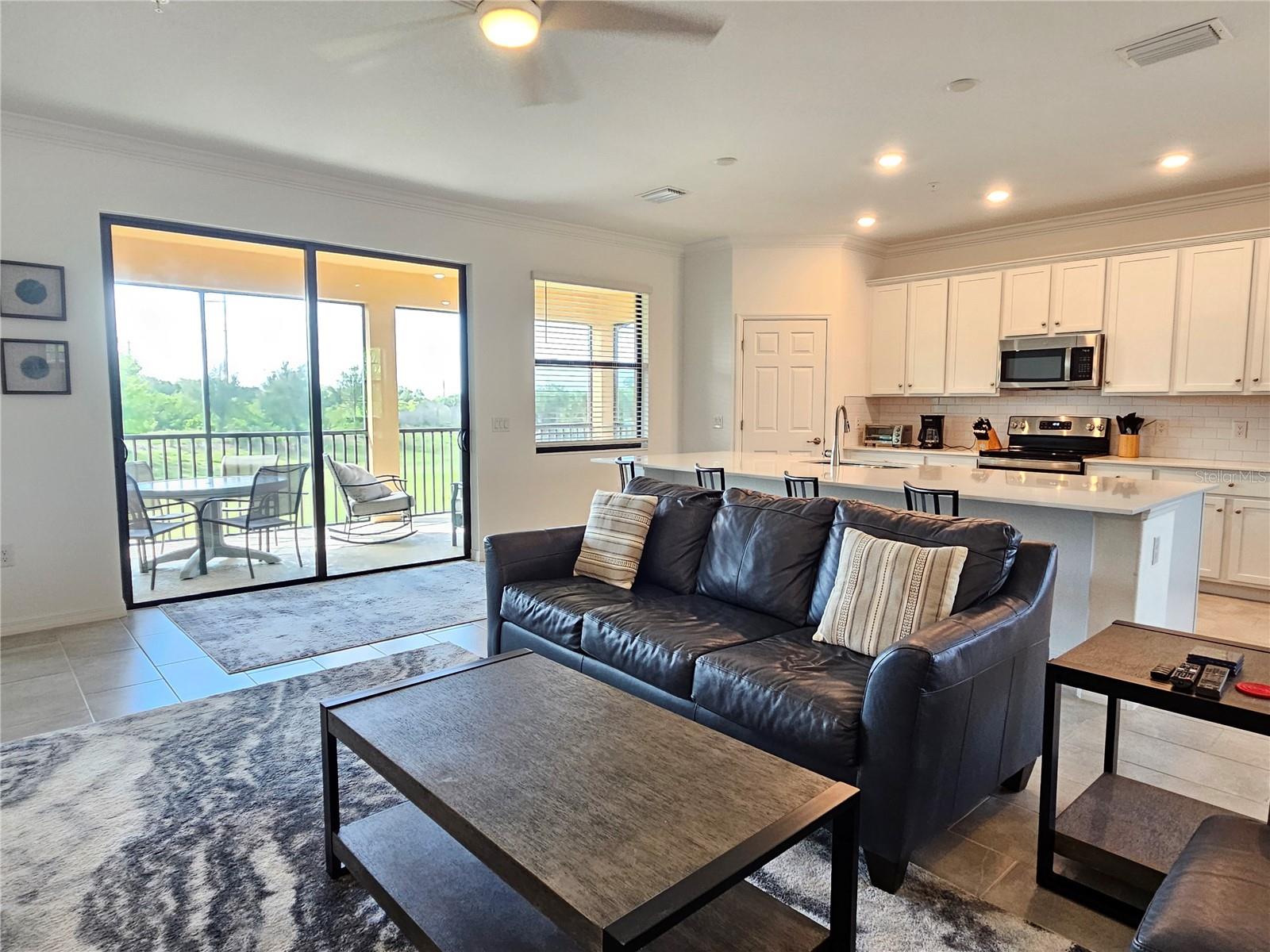 TARFLOWER 2/SARASOTA NATIONAL - Residential Lease