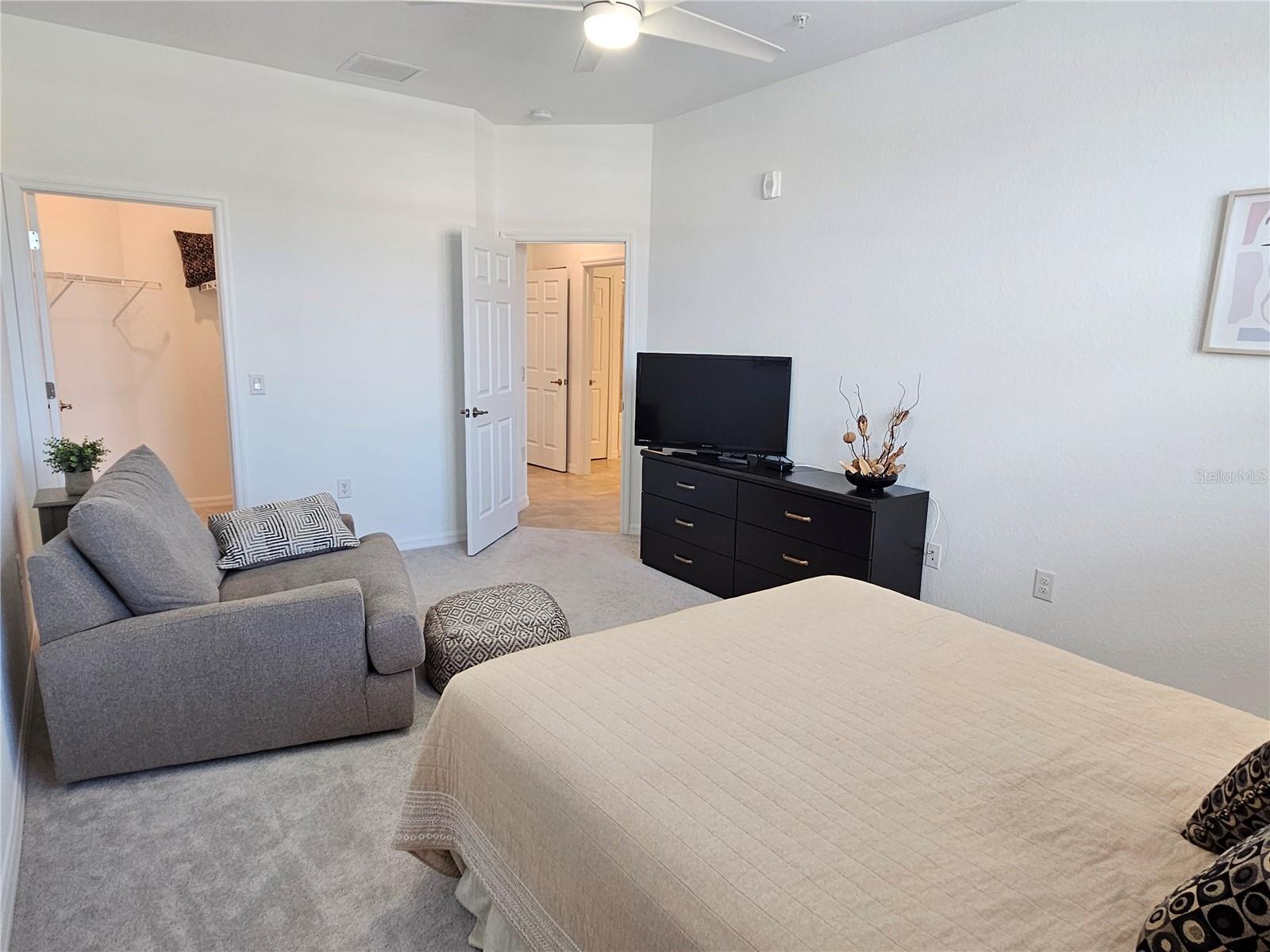 TARFLOWER 2/SARASOTA NATIONAL - Residential Lease