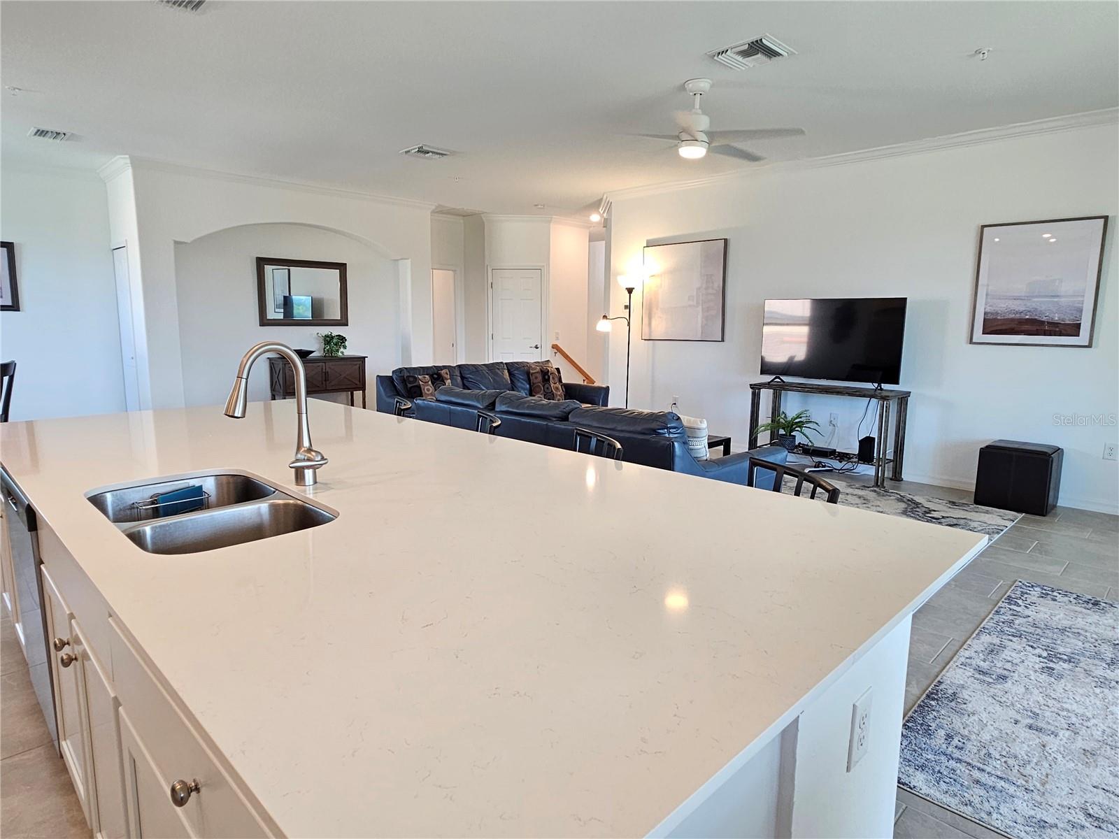 TARFLOWER 2/SARASOTA NATIONAL - Residential Lease