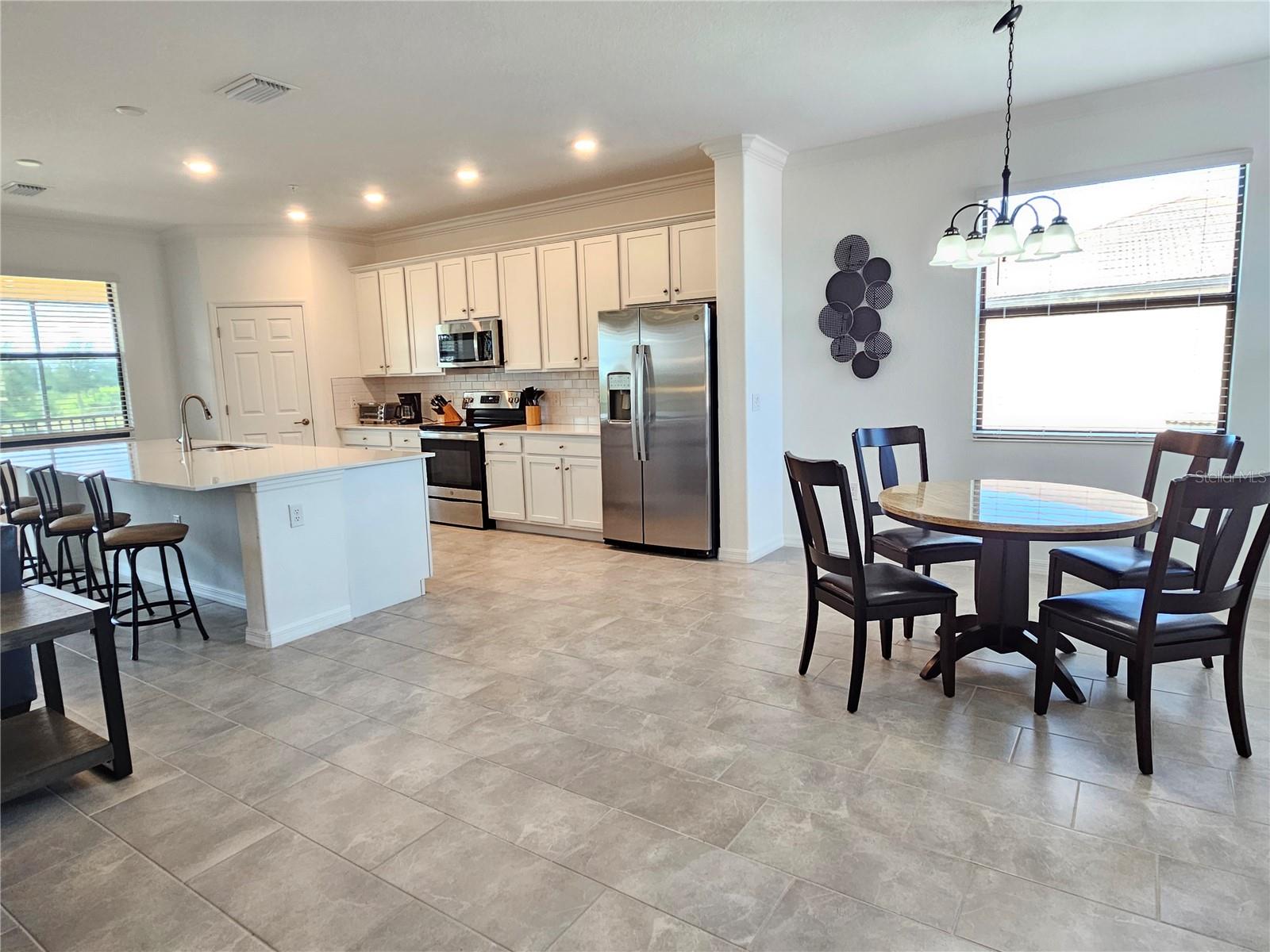 TARFLOWER 2/SARASOTA NATIONAL - Residential Lease
