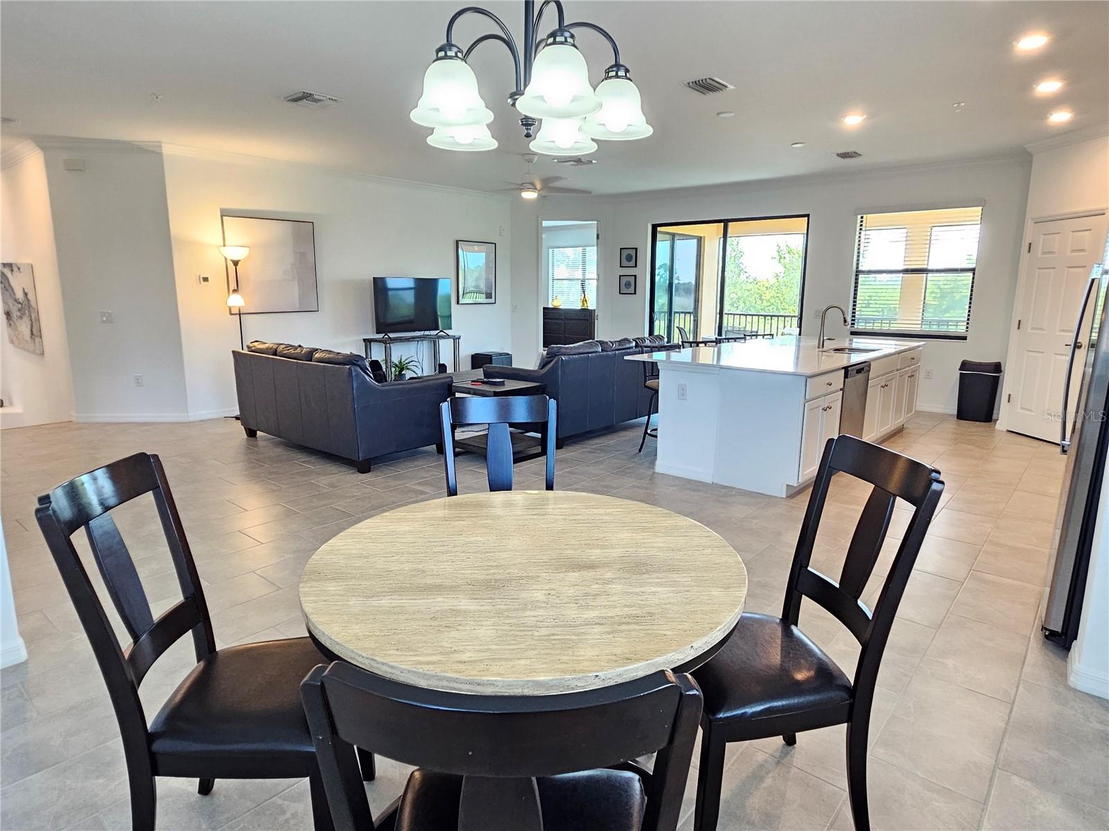 TARFLOWER 2/SARASOTA NATIONAL - Residential Lease