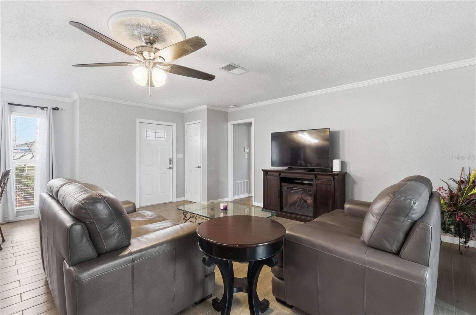 SOUTH VENICE UNIT 28 - Residential