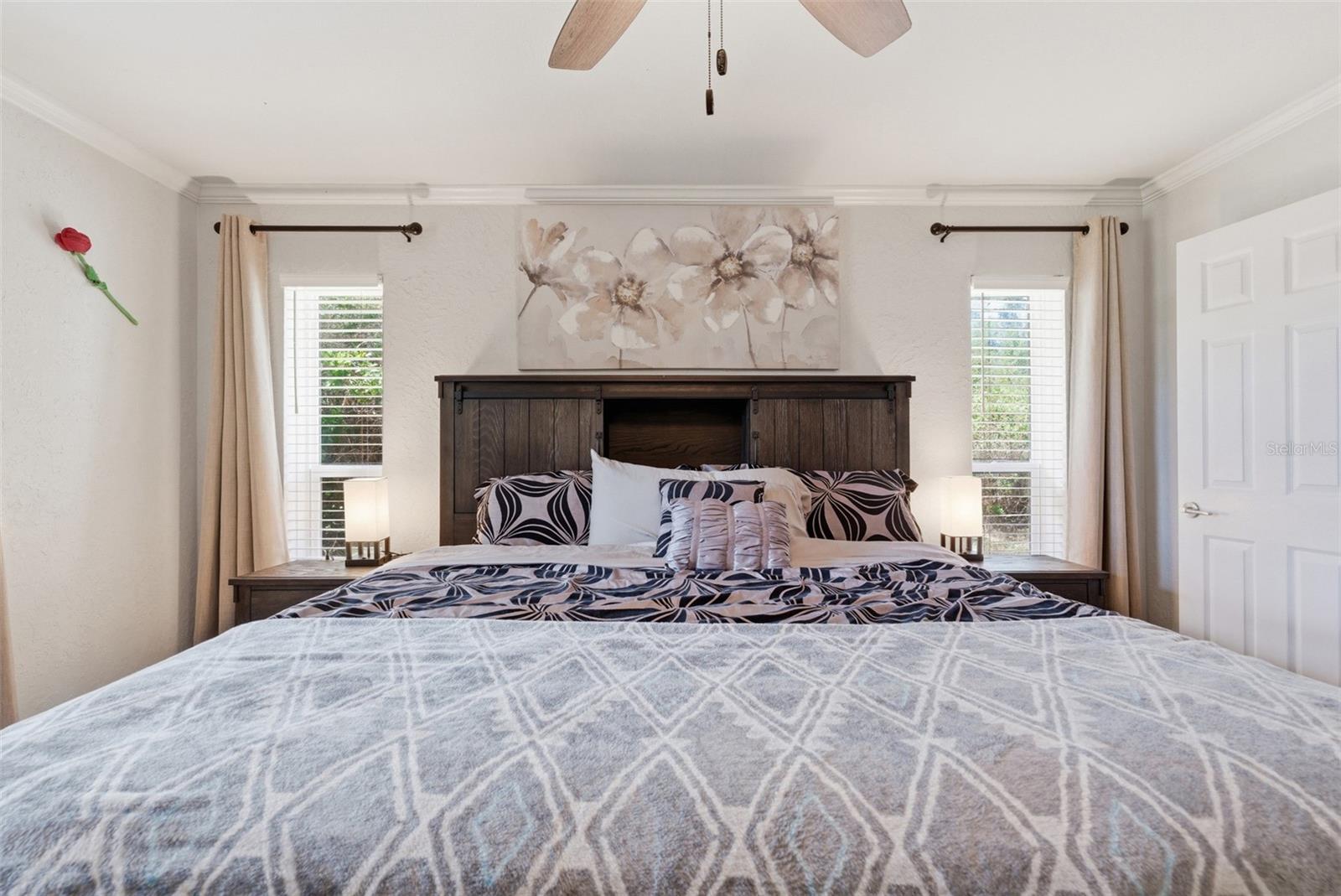 SOUTH VENICE UNIT 28 - Residential