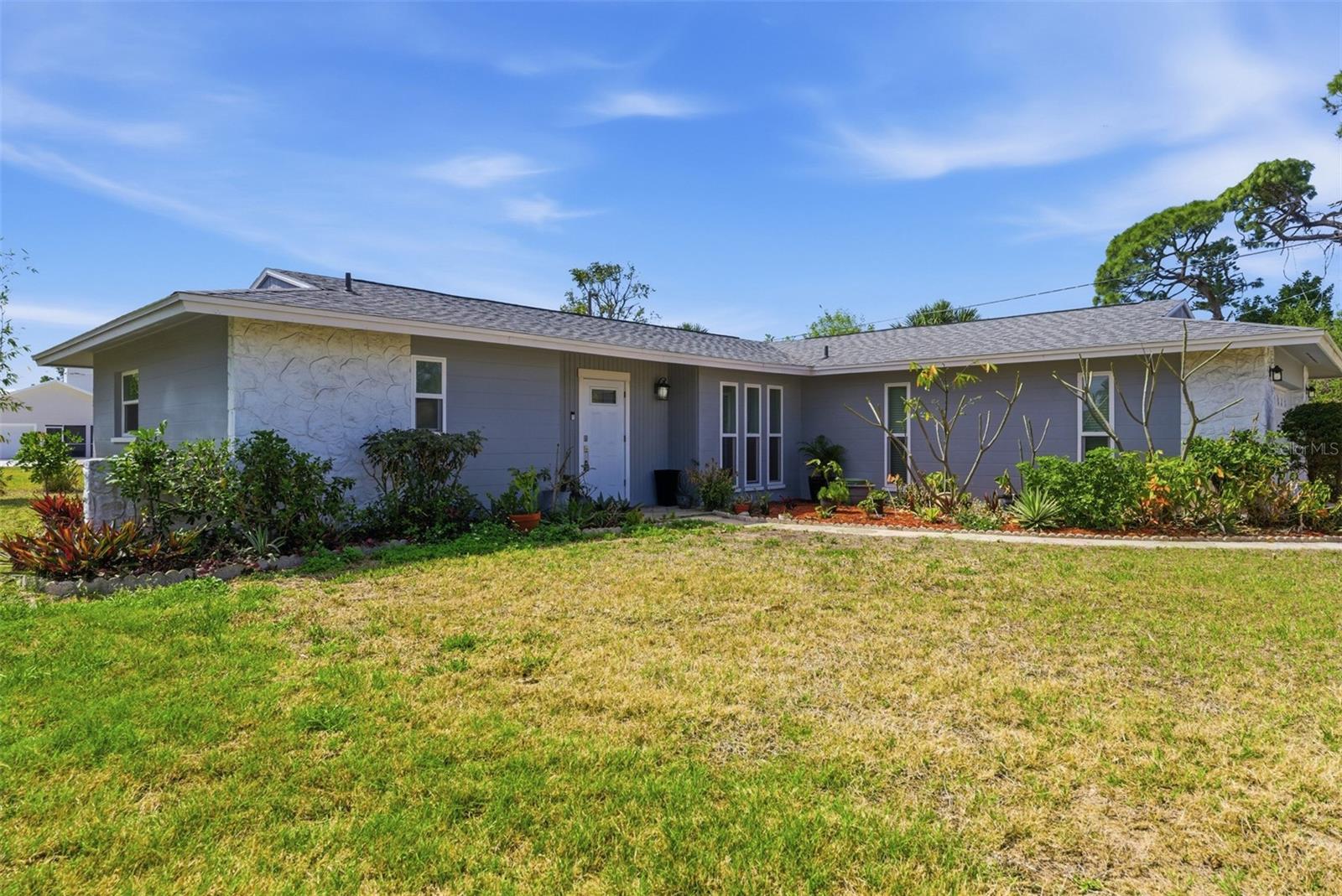 SOUTH VENICE UNIT 28 - Residential