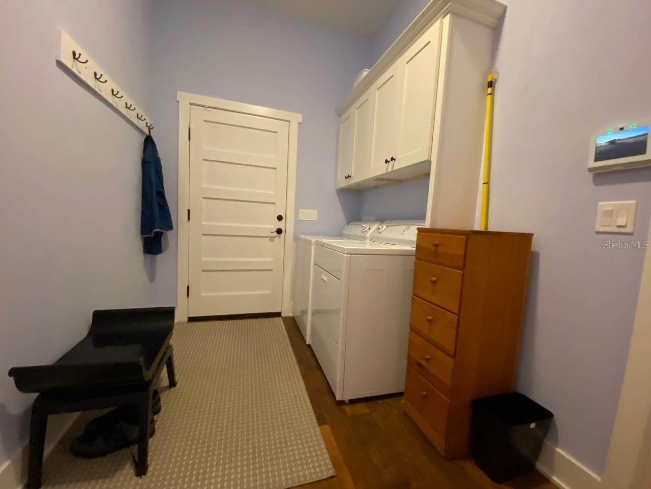 LEXINGTON PLACE - Residential