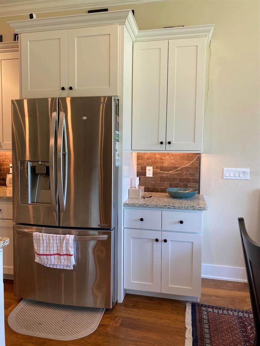 LEXINGTON PLACE - Residential