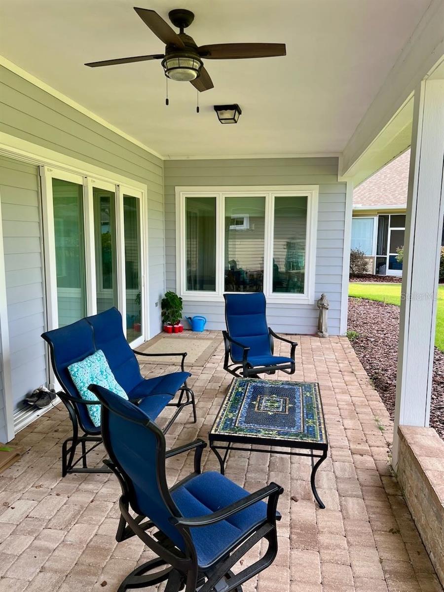 LEXINGTON PLACE - Residential