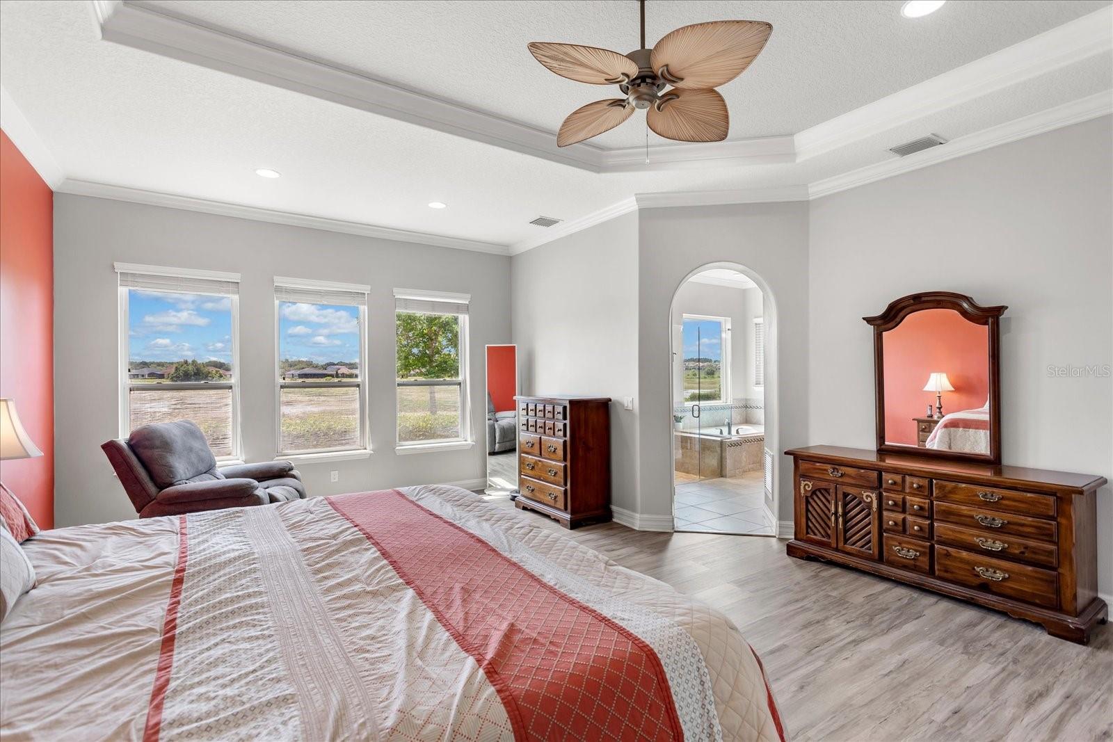 CASCADES OF GROVELAND (TRILOGY) - Residential