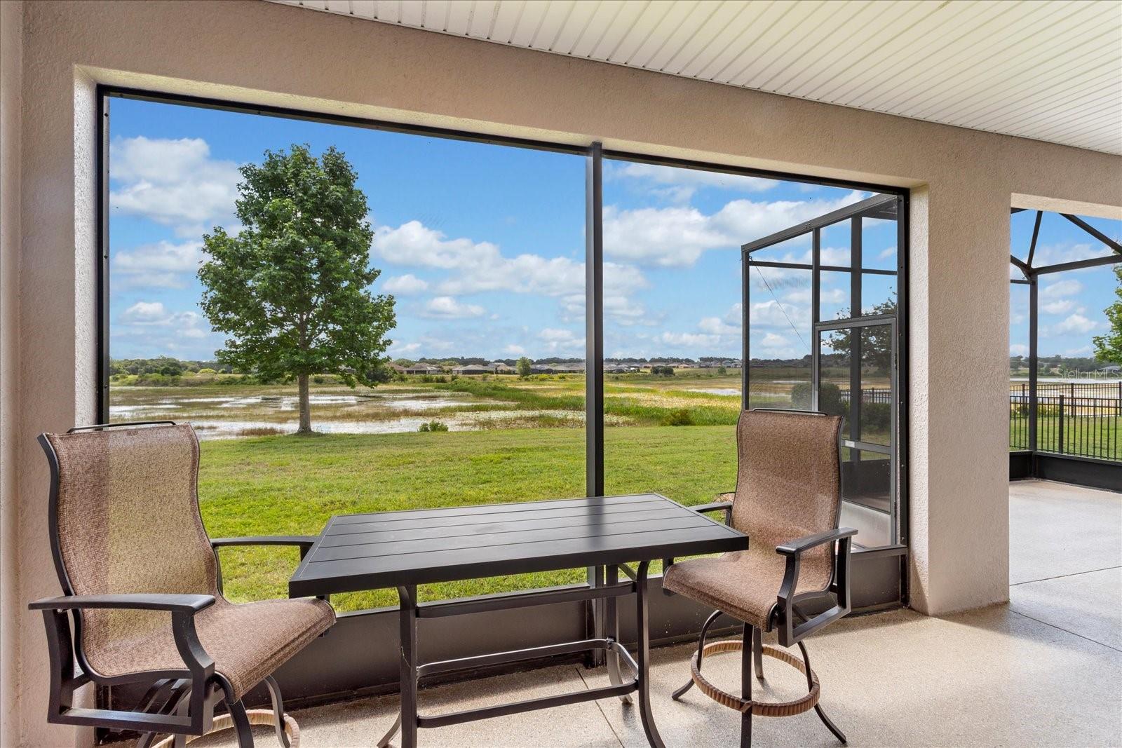 CASCADES OF GROVELAND (TRILOGY) - Residential
