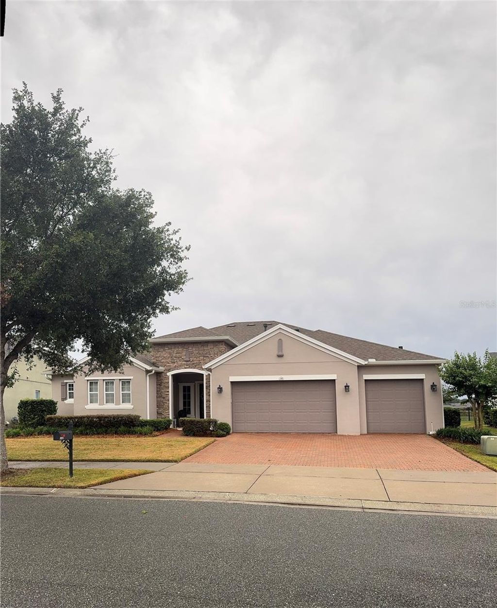 Photo of 140 Bayou Bend Road, Groveland, FL 34736 (MLS # G5111857)