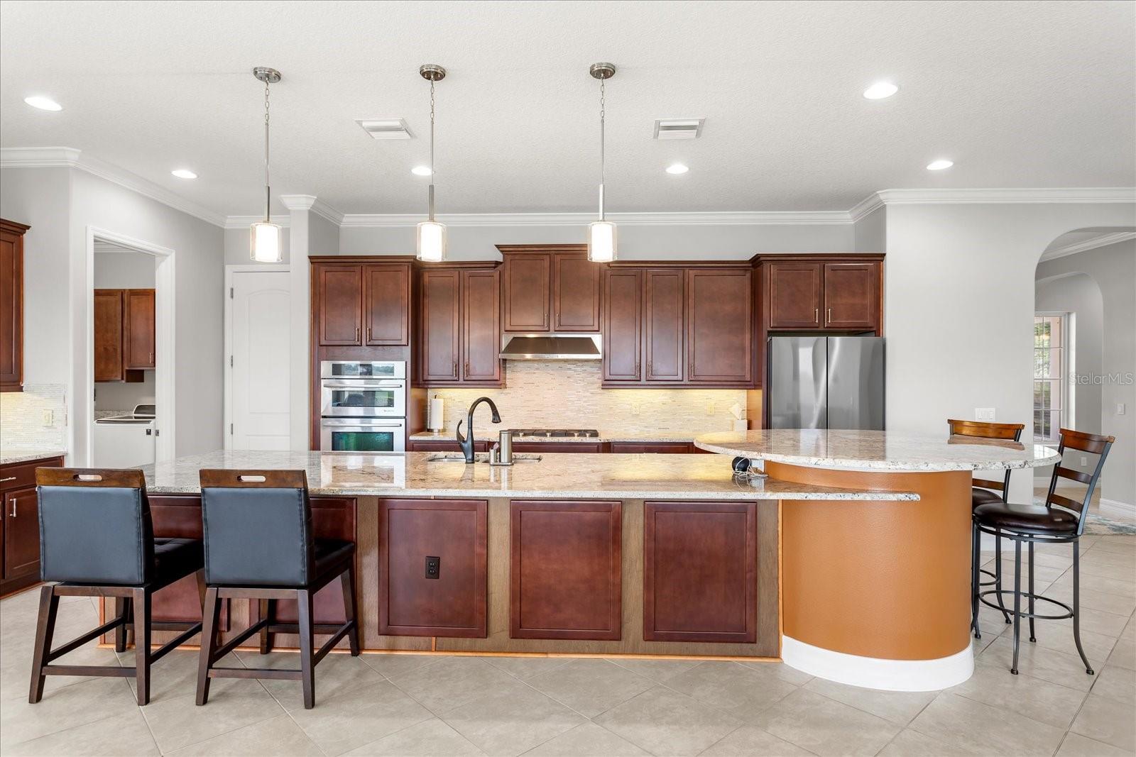 CASCADES OF GROVELAND (TRILOGY) - Residential