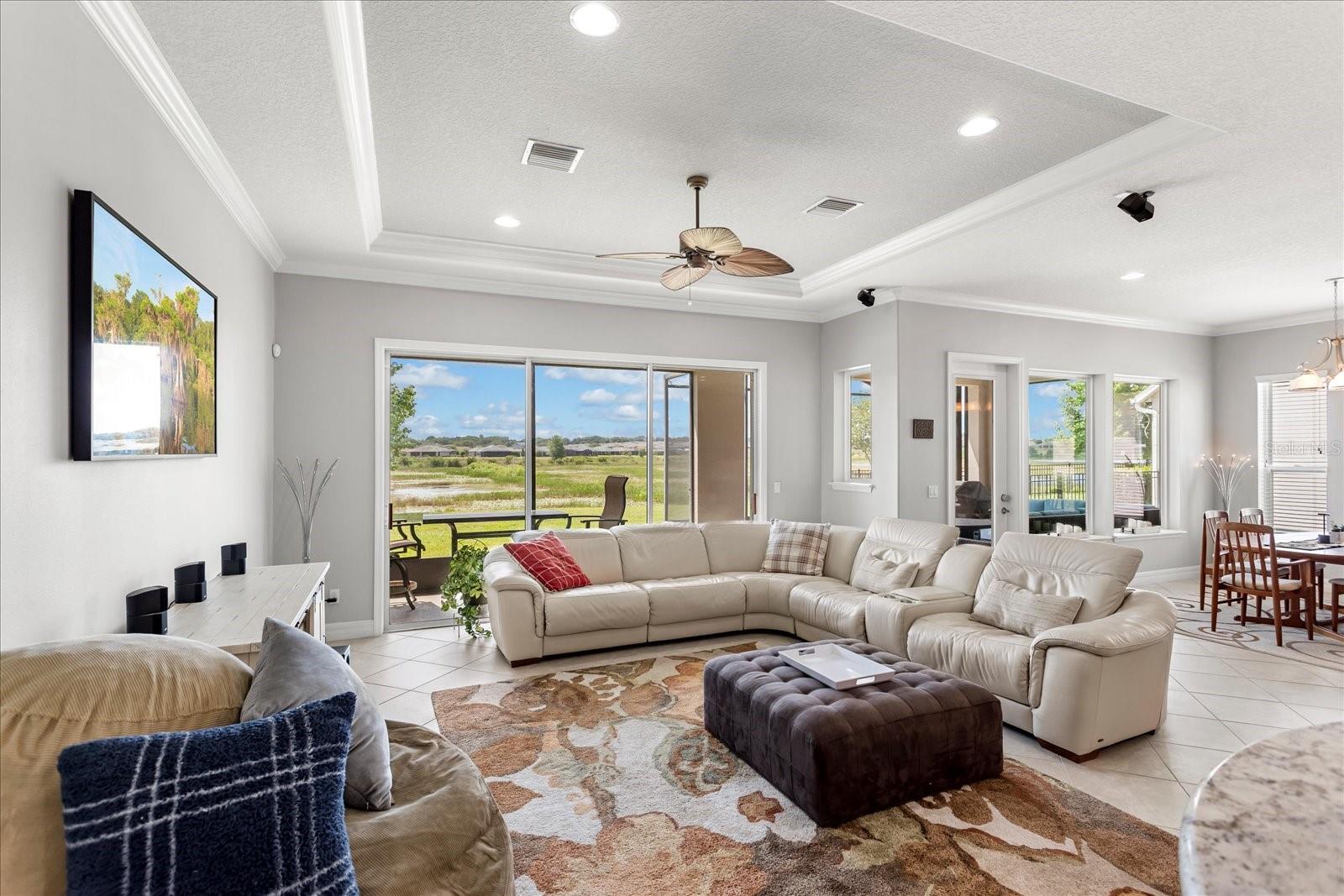 CASCADES OF GROVELAND (TRILOGY) - Residential