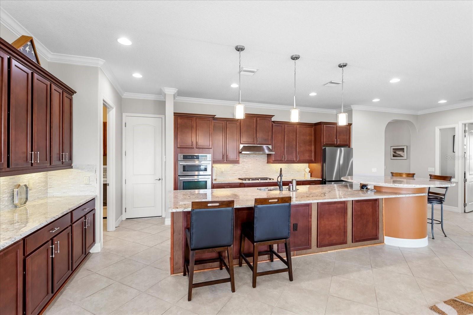 CASCADES OF GROVELAND (TRILOGY) - Residential