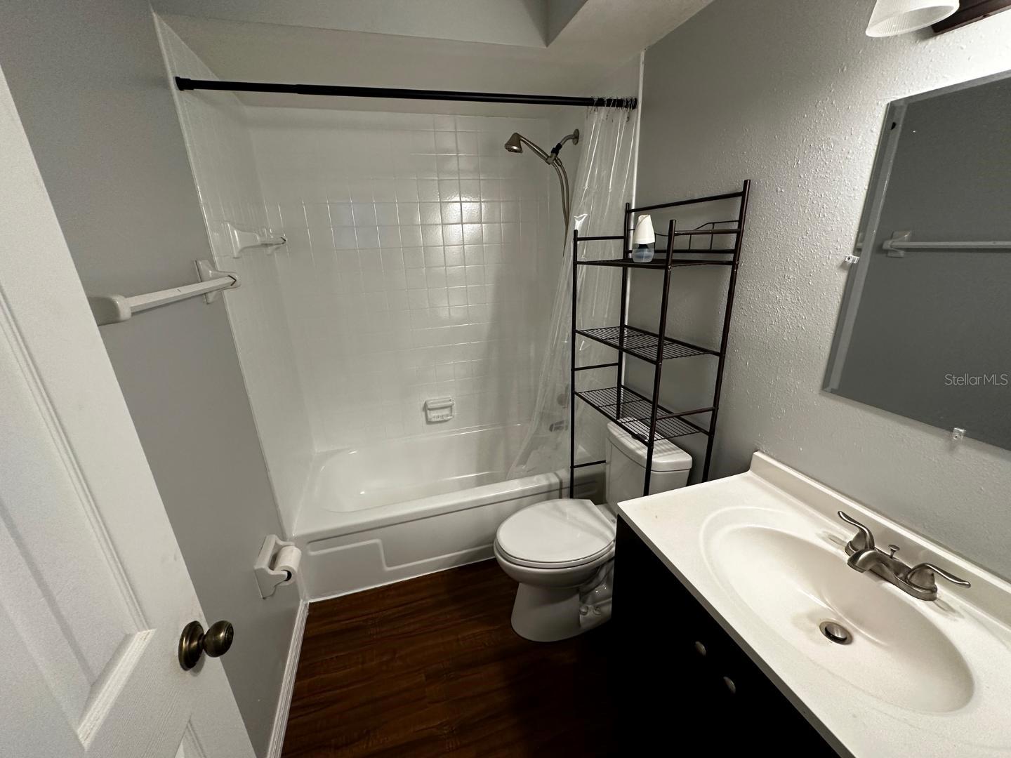 ACREAGE - Residential Lease