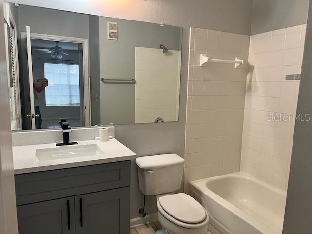 SUNERT LAKE - Residential Lease