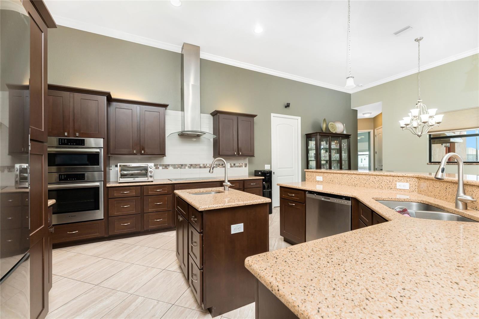 ROTONDA WEST WHITE MARSH - Residential