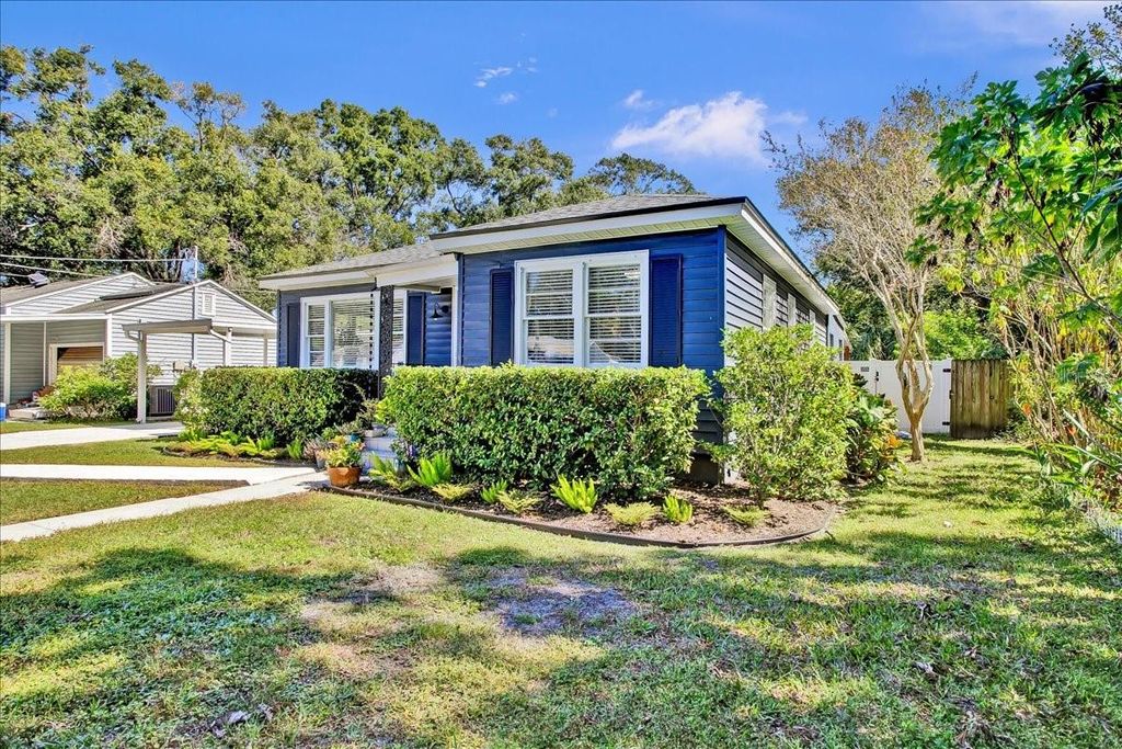 Photo of 4009 N Munro Street, Tampa, FL 33603 (MLS # TB8438547)
